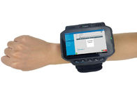 El escáner del código de barras de WT04 PDA Android con pulsera usable libera sus manos